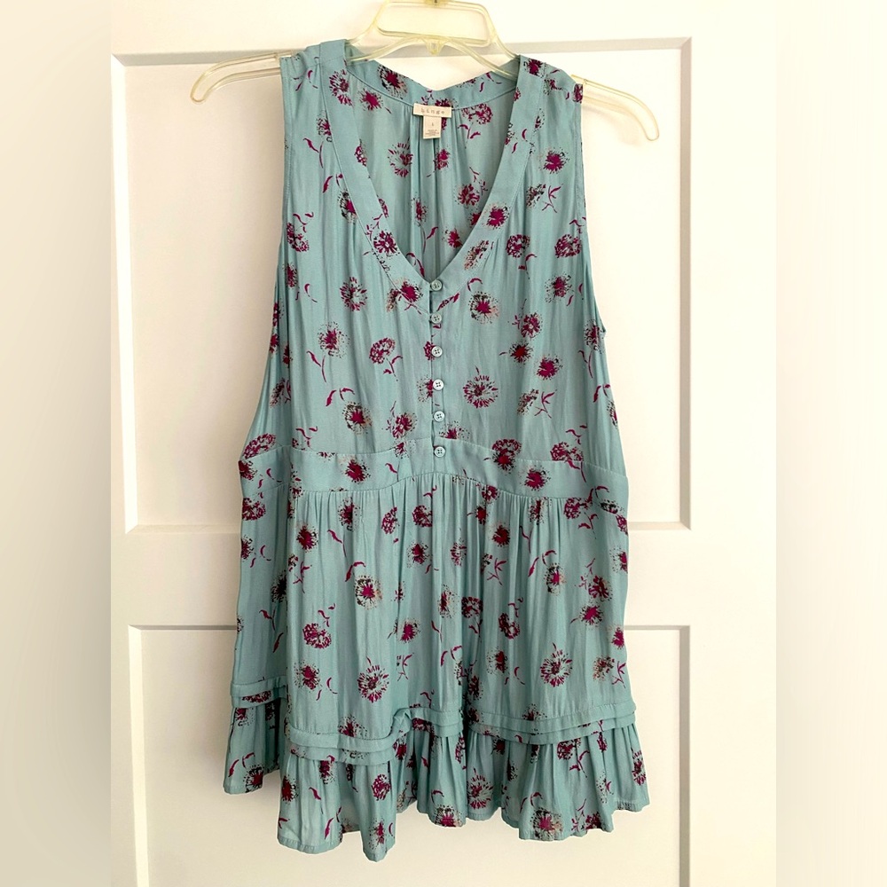 Dusty blue flowy tank blouse